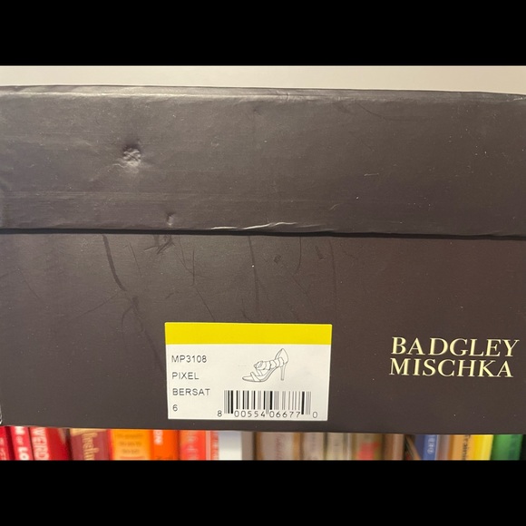 Badgley Mischka Purple Embellished Heels - Picture 6 of 6